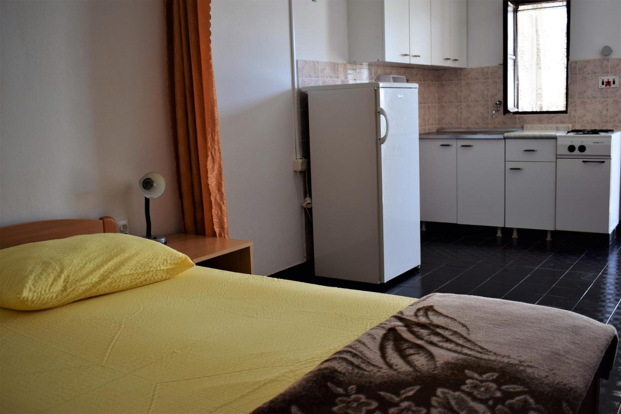 Apartments By The Sea Kabli, Peljesac - 10225 Brijesta 객실 사진